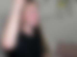 Live cam show with Eda-Viks - College on Gym Cam Girls