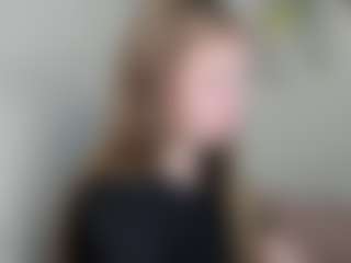 Live cam show with Eda-Viks - Twerking on LiveSexCams6