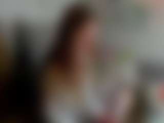Live cam show with Eda-Viks - Spanks on Soda Cam