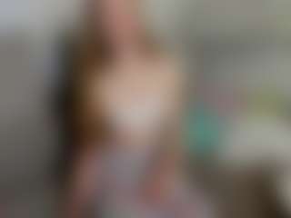 Live cam show with Eda-Viks - Cute on madthumbs
