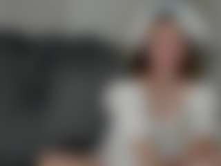 Live cam show with Eda-Viks - Thin on SmokeAndPoke
