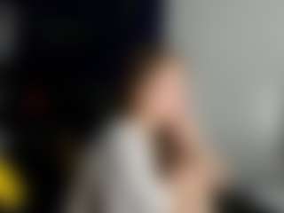 Live cam show with Eda-Viks - Pantyhose on Dolls Live