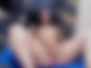 Ivonnee27's Live Sex Cam Show