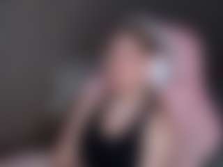 Julia's Live Sex Cam Show