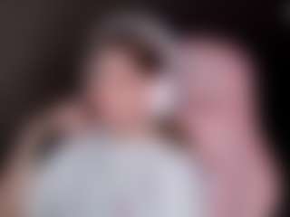 Julia's Live Sex Cam Show