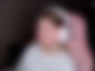 Julia's Live Sex Cam Show