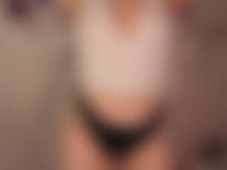 Live cam show with Mary-Forrest - Body Massage on Milfs Live