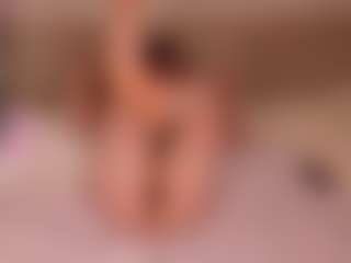 Live cam show with Mary-Forrest - Moaning on Camsoda