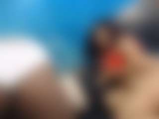 Live cam show with MiniSeduction - Middle Aged on Camsoda