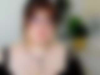 Live cam show with OpheliaLush - Glasses on livesuperchat.net