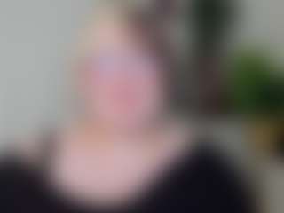 Live cam show with OpheliaLush - Sph on livesuperchat.net