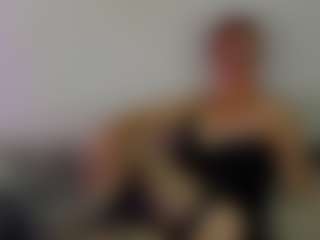 RavenChanny's Live Sex Cam Show