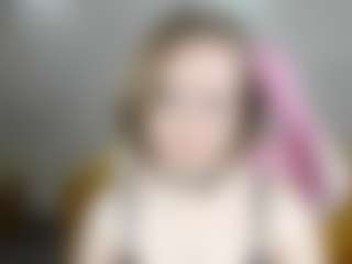 Live cam show with Tara-Linn - Camel Toe on Streamer API