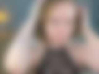 Live cam show with Tara-Linn - Fetish on Livezox