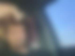 tsmallszzzguid's Live Sex Cam Show