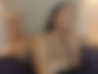 ARISSDELUNA's Live Sex Cam Show