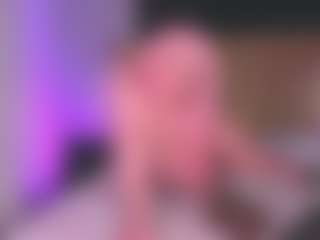 Live cam show with Barbara - Handjob on Fit Hotties