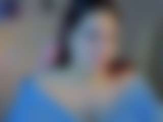 Live cam show with Kity-Mooree - Blue Eyes on instabang