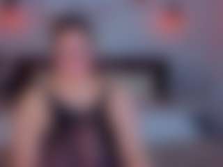 Live cam show with Kity-Mooree - Upskirt on madthumbs