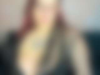 Live cam show with Kity-Mooree - Ass Clapping on Fling VIP Chat
