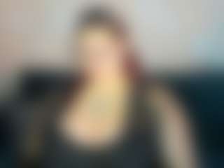 Live cam show with Kity-Mooree - Ass Clapping on sexylive.show