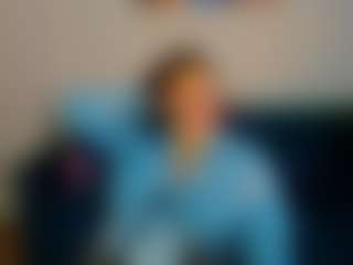 Kity-Mooree's Live Sex Cam Show