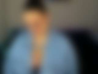 Kity-Mooree's Live Sex Cam Show