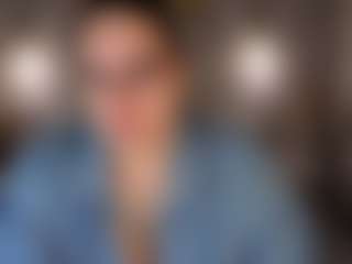 Kity-Mooree's Live Sex Cam Show