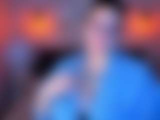 Live cam show with Kity-Mooree - Dress on liverealitysex.com