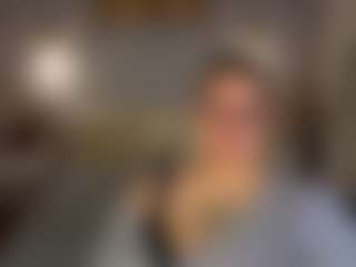 Kity-Mooree's Live Sex Cam Show