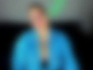 Live cam show with Kity-Mooree - Shower on CamClone