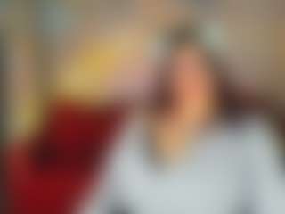 Live cam show with Kity-Mooree - Blue Eyes on chickslive.net