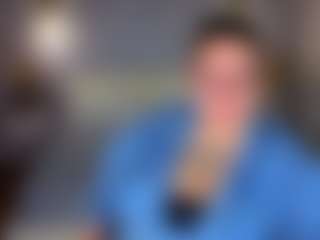 Spettacolo in cam dal vivo con Kity-Mooree - Moaning su Camsoda