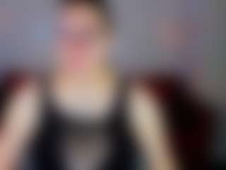 Live cam show with Kity-Mooree - Blue Eyes on Streamer API
