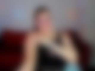 Kity-Mooree's Live Sex Cam Show