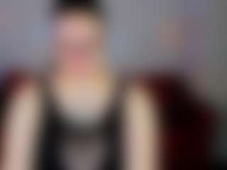 Kity-Mooree's Live Sex Cam Show