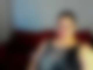 Kity-Mooree's Live Sex Cam Show
