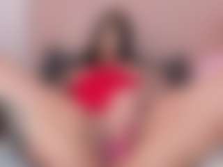 Live cam show with Alondra darling - Raven Hair on Mixed Magazine Live