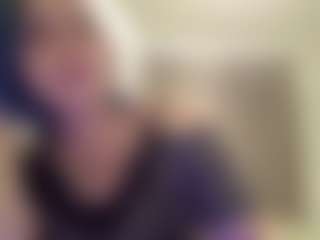 Live cam show with ChristiniaReburn - Dildo Or Vibrator Granny on TeamSkeetLive