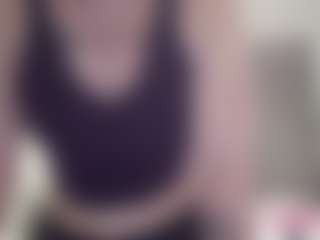 Live cam show with ChristiniaReburn - College on Camsoda