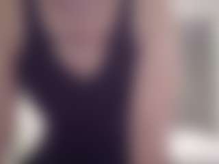 Live cam show with ChristiniaReburn - Public on TastyBlacksLive