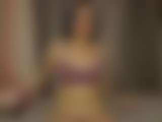 Live cam show with ChristiniaReburn - College on Gym Cam Girls