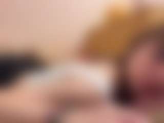Live cam show with ChristiniaReburn - Facial on luckytryst.com