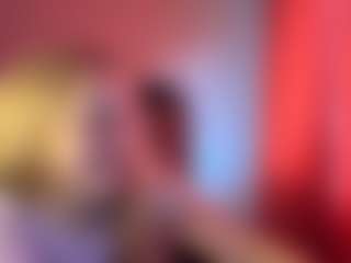 Live cam show with EulahSimoni - Deepthroat on Camsoda