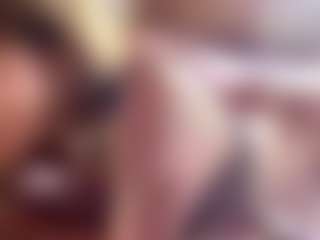 Live cam show with EustoliaWallett - Blonde Hair Middle Aged on Camsoda