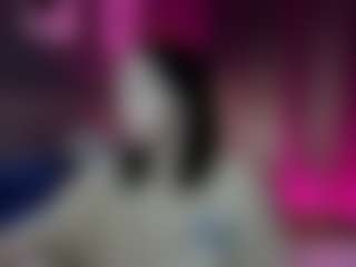 Live cam show with Les-Moonie - Green Eyes on Fit Hotties
