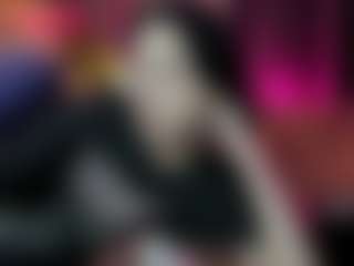 Live cam show with Les-Moonie - Green Eyes on livesexfox.com