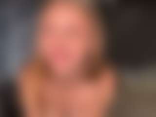 LorenGliues's Live Sex Cam Show