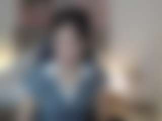 lucia-henao's Live Sex Cam Show