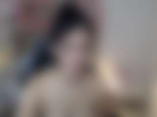 lucia-henao's Live Sex Cam Show